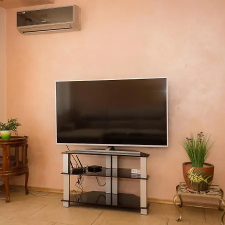 Gem 2bd Flat With Sunny Balcony By Flat Mаnager *