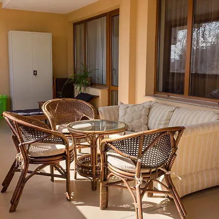 Gem 2bd Flat With Sunny Balcony By Flat Mаnager Daire *