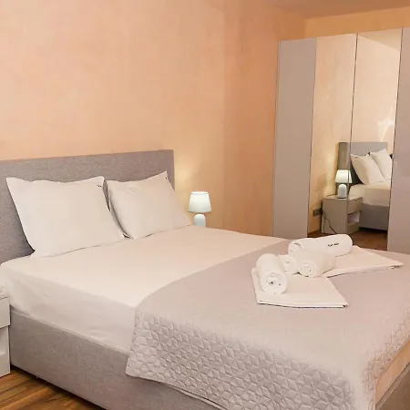 Apartman Gem 2bd Flat With Sunny Balcony By Flat Mаnager Várna